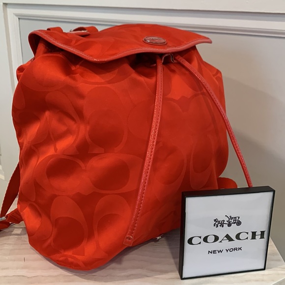 Coach Handbags - Coach Vintage Getaway Signature Drawstring Packable Backpack